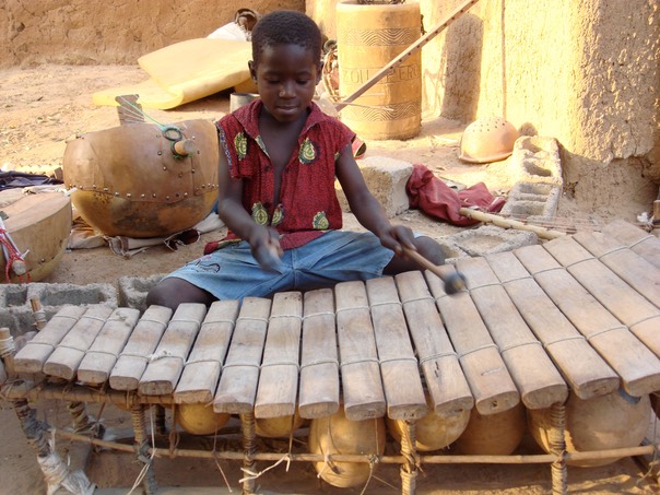 Daniel Dambele con balafon